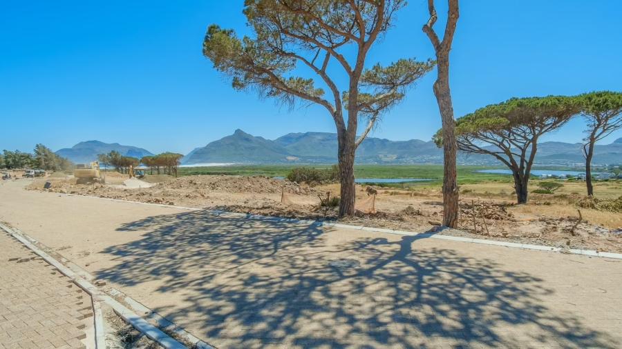 0 Bedroom Property for Sale in Kommetjie Western Cape
